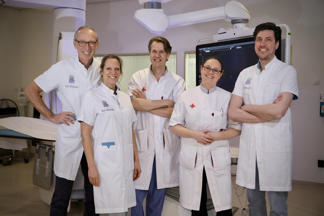 Interventieradiologen Bernhoven en Jeroen Bosch Ziekenhuis bundelen krachten.